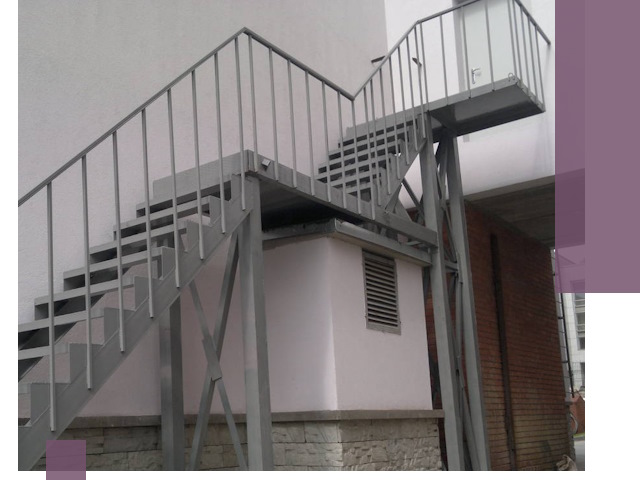 Монтаж пожарных лестниц под ключ в Омске с гарантией качества