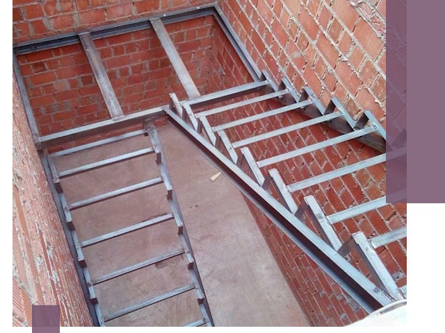 Монтаж металлических лестниц под ключ в Омске быстро и качественно