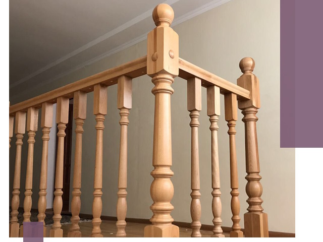 Деревянные перила на заказ в Омске: монтаж и изготовление