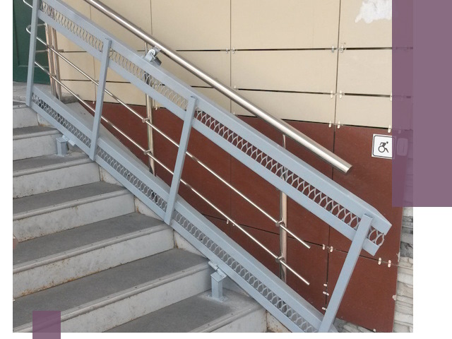 Изготовление откидных пандусов под ключ в Омске