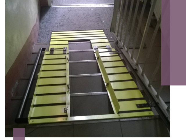 Профессиональный монтаж пандуса в подъезд в Омске