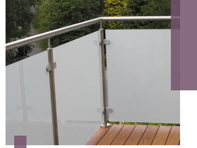 Алюминиевые парапеты для балконов и террас в Омске